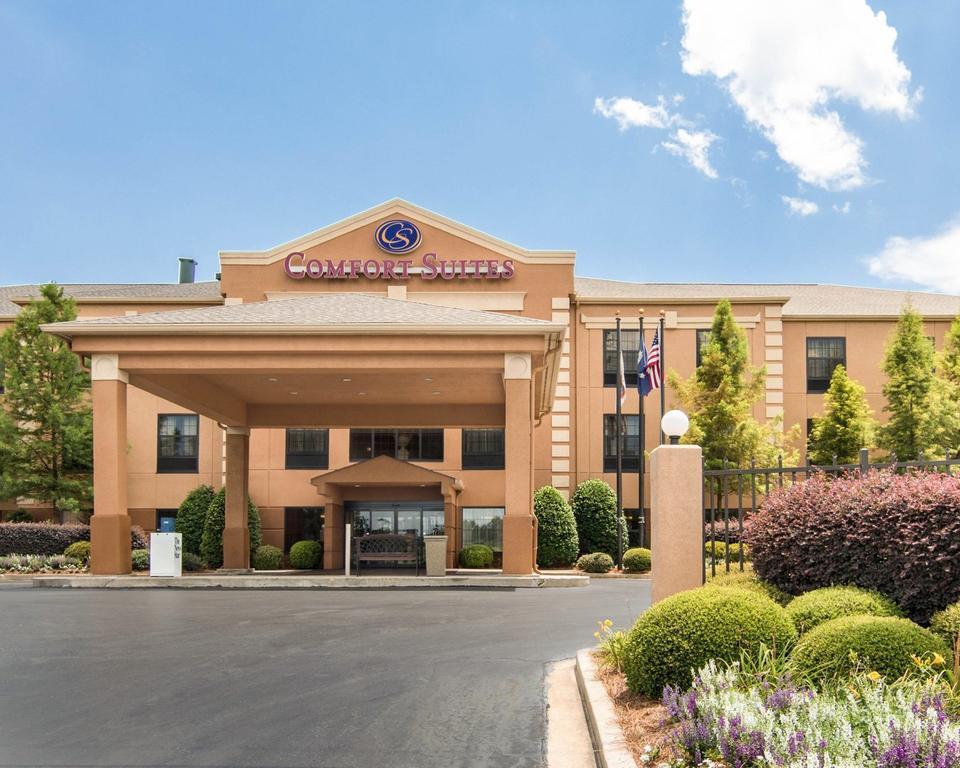 Comfort Suites Monroe Exterior foto