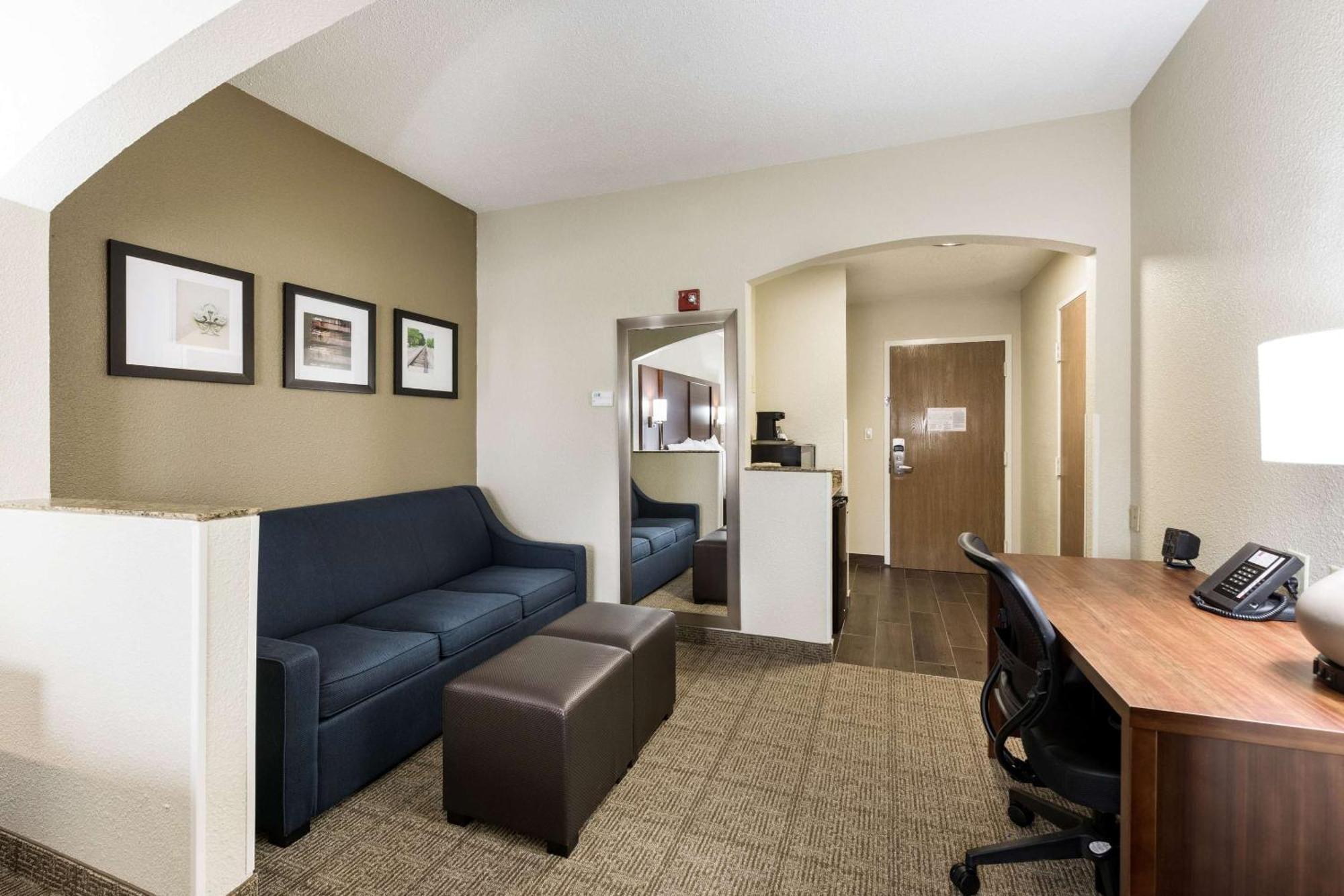 Comfort Suites Monroe Exterior foto