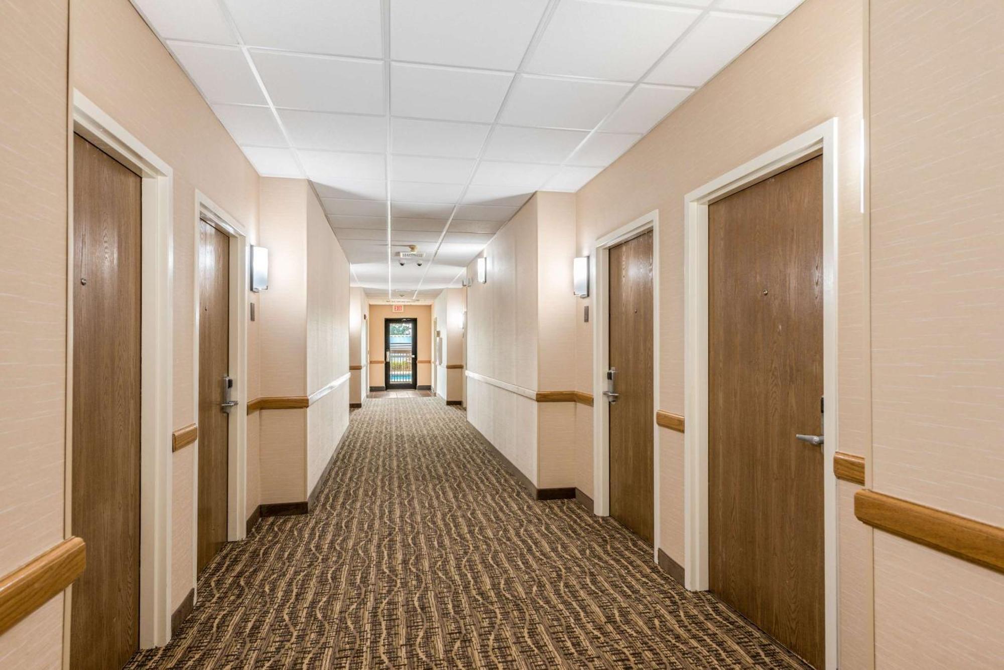 Comfort Suites Monroe Exterior foto