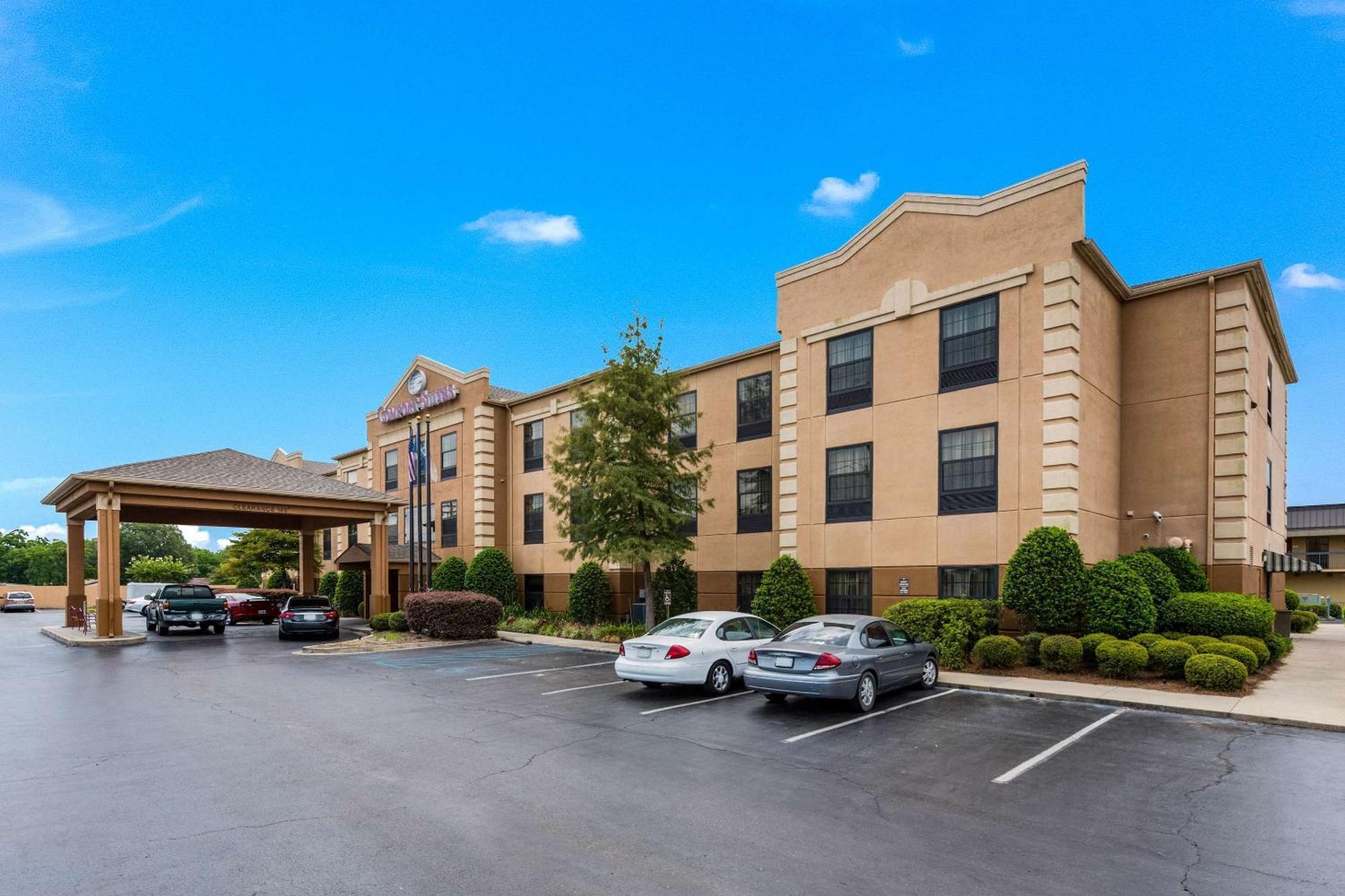 Comfort Suites Monroe Exterior foto